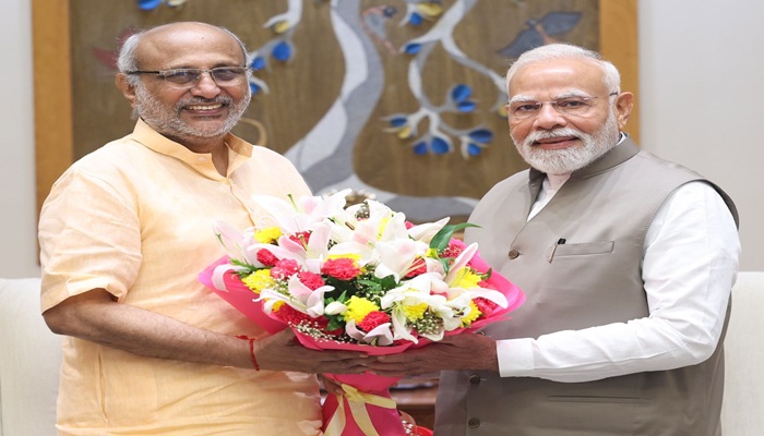 PM ਮੋਦੀ ਨੂੰ ਮਿਲੇ ਸੀਪੀ ਰਾਧਾਕ੍ਰਿਸ਼ਨਨ, NDA ਨੇ ਉਪ ਰਾਸ਼ਟਰਪਤੀ ਅਹੁਦੇ ਦਾ ਬਣਾਇਆ ਹੈ ਉਮੀਦਵਾਰ