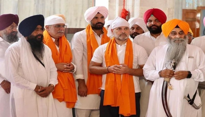 ਰਾਹੁਲ ਗਾਂਧੀ ਨੂੰ ਸਿਰੋਪਾਓ ਭੇਟ ਕਰਨ ਵਾਲੇ ਕਥਾਵਾਚਕ ਤੇ ਸੇਵਾਦਾਰ ਮੁਅੱਤਲ; ਗ੍ਰੰਥੀ ਦੀਆਂ ਸੇਵਾਵਾਂ ਖਤਮ, ਮੈਨੇਜਰ ਦਾ ਤਬਾਦਲਾ