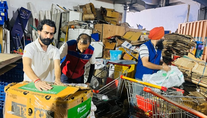 ਹੜ੍ਹ ਪੀੜਤਾਂ ਦੀ ਮਦਦ ਲਈ ਅੱਗੇ ਆਇਆ ਰਿਲਾਇੰਸ, ਅਨੰਤ ਅੰਬਾਨੀ ਨੇ ਕਿਹਾ- “ਅਸੀਂ ਇਸ ਮੁਸ਼ਕਲ ਸਮੇਂ ਚ ਪੰਜਾਬ ਦੇ ਨਾਲ ਹਾਂ”