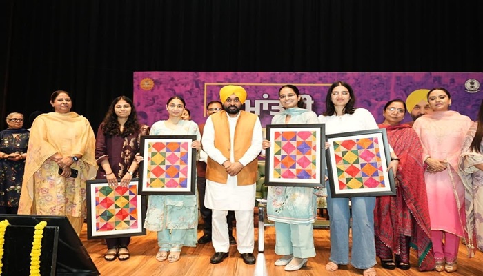 ਪੰਜਾਬ ਦੇਸ਼ ਦਾ ਇਕਲੌਤਾ ਸੂਬਾ ਹੋਵੇਗਾ ਜਿੱਥੇ ਅੱਗ ਬੁਝਾਊ ਸੇਵਾਵਾਂ ‘ਚ ਕੁੜੀਆਂ ਵੀ ਹੋਣਗੀਆਂ ਸ਼ਾਮਲ : CM ਭਗਵੰਤ ਸਿੰਘ ਮਾਨ