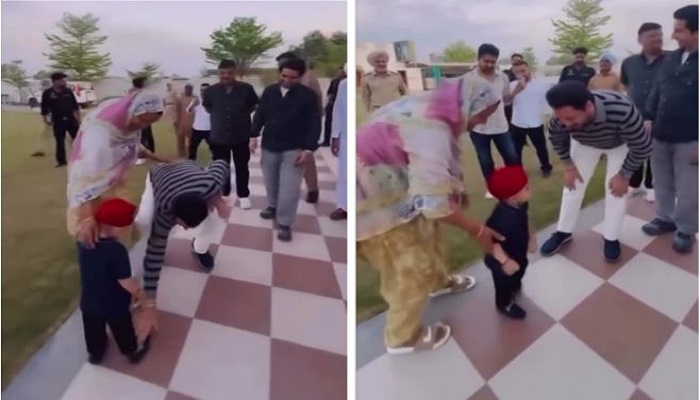 “ਹੂ-ਬ-ਹੂ ਵੱਡੇ ਭਰਾ ਵਾਂਗ ਲੱਗਦਾ ਹੈ”; ਨਿੱਕੇ ਸਿੱਧੂ ਨੂੰ ਦੇਖ ਕੇ ਭਾਵੁਕ ਹੋਏ ਗੁਰਦਾਸ ਮਾਨ, ਛੋਟੇ ਸ਼ੁਭਦੀਪ ਦੇ ਲਗਾਏ ਪੈਰੀਂ ਹੱਥ