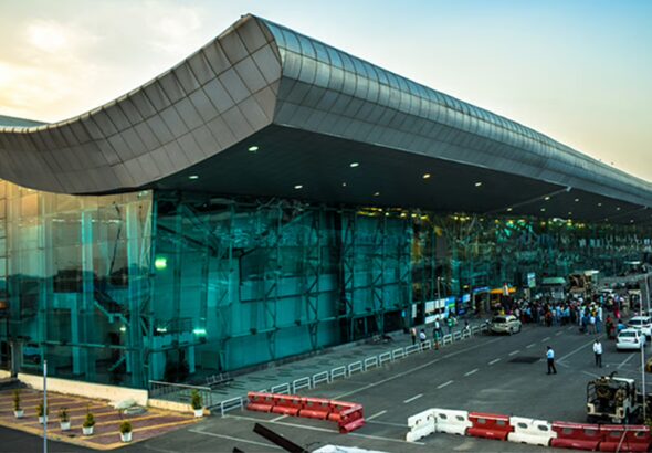 ਅੰਮ੍ਰਿਤਸਰ ਹਵਾਈ ਅੱਡਾ ਬੰਦ! ਭਲਕੇ ਤੋਂ ਰੋਜ਼ਾਨਾ 8 ਘੰਟੇ ਬੰਦ ਰਹੇਗਾ ਏਅਰਪੋਰਟ, ਉਡਾਣ ਸਮਾਂ-ਸਾਰਣੀ ‘ਚ ਬਦਲਾਅ