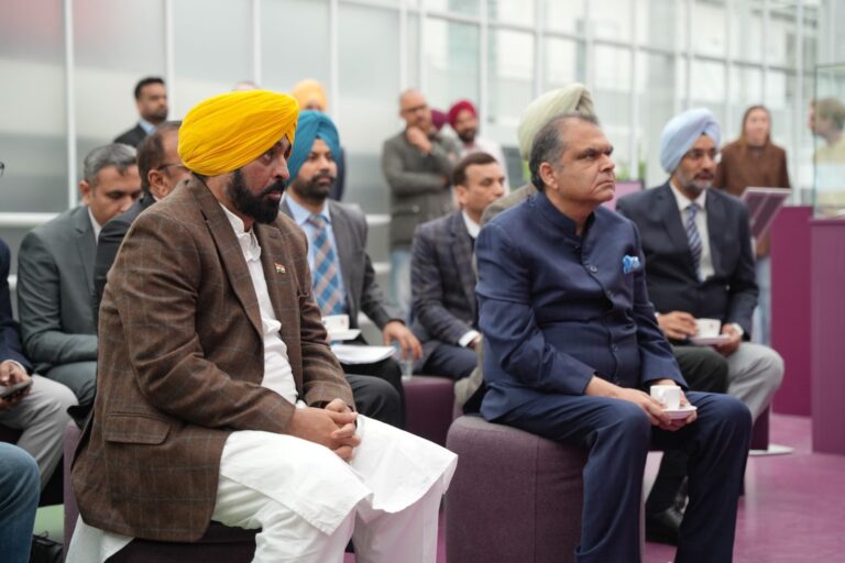 CM ਭਗਵੰਤ ਮਾਨ ਵੱਲੋਂ ਮੋਹਾਲੀ ਵਿਖੇ ਖੋਜ ਅਤੇ ਵਿਕਾਸ ਕੇਂਦਰ ਸਥਾਪਤ ਕਰਨ ਦੀ ਸੰਭਾਵਨਾ ਪੜਚੋਲਣ ਲਈ ਗਲੋਬਲ ਸੈਮੀਕੰਡਕਟਰ ਦਿੱਗਜ਼ NXP ਨੂੰ ਨਿੱਘਾ ਸੱਦਾ