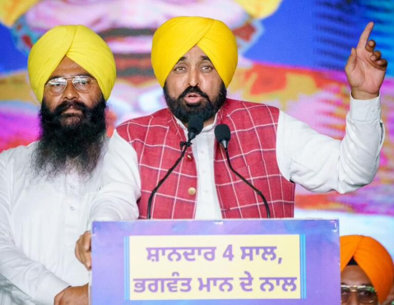 70 ਸਾਲਾਂ ਬਾਅਦ ਹੁਸ਼ਿਆਰਪੁਰ ਦੇ ਕੰਢੀ ਖੇਤਰ ‘ਚ ਬਣਾਈਆਂ ਜਾਣਗੀਆਂ ਸ਼ਾਨਦਾਰ ਸੜਕਾਂ; CM ਮਾਨ ਨੇ 150 ਕਰੋੜ ਰੁਪਏ ਦੇ ਵਿਕਾਸ ਕਾਰਜਾਂ ਦਾ ਕੀਤਾ ਉਦਘਾਟਨ