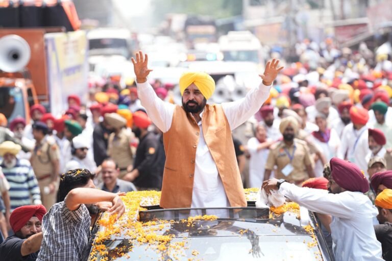 ਪੰਜਾਬ ‘ਚ ਬੇਅਦਬੀ ਕਰਨ ਵਾਲਿਆਂ ਨੂੰ ਹੁਣ ਜ਼ਮਾਨਤ ਨਹੀਂ ਮਿਲੇਗੀ ਤੇ 50 ਲੱਖ ਰੁਪਏ ਤੱਕ ਦੇ ਜੁਰਮਾਨੇ ਦੇ ਨਾਲ ਉਮਰ ਕੈਦ ਦੀ ਸਜ਼ਾ ਹੋਵੇਗੀ: CM ਭਗਵੰਤ ਮਾਨ